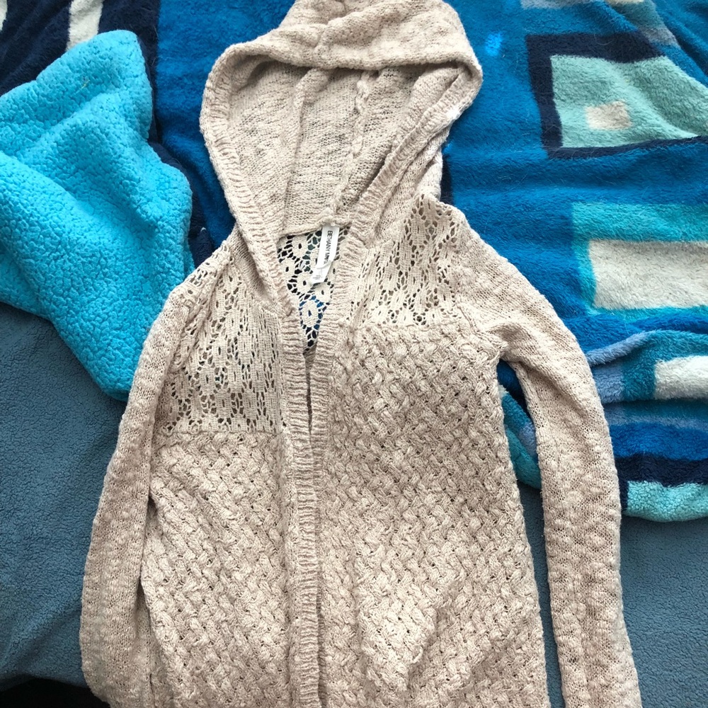 Bethany Mota Caridgan